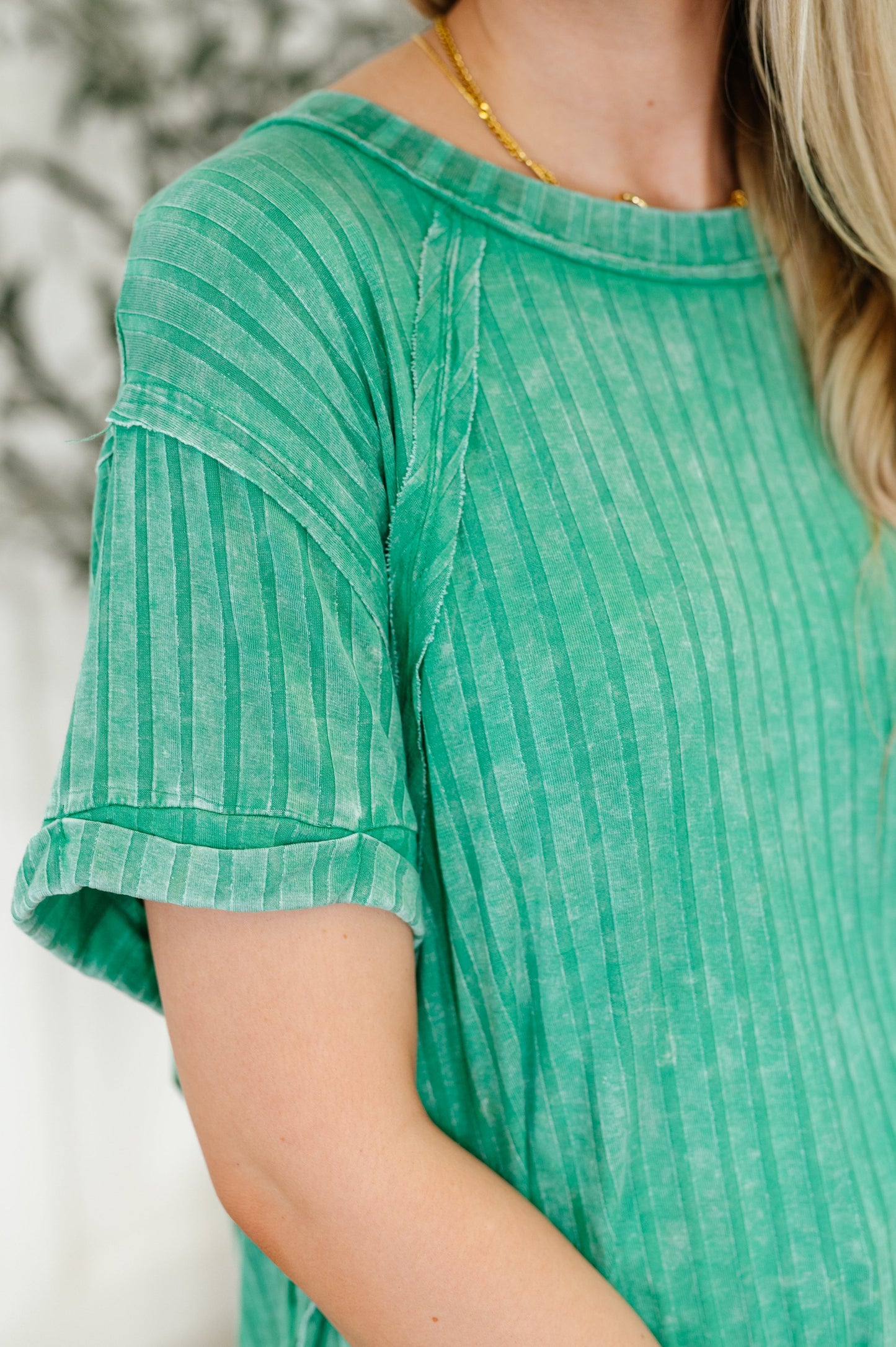 Sunday's Bestie Mineral Wash Top in Kelly Green